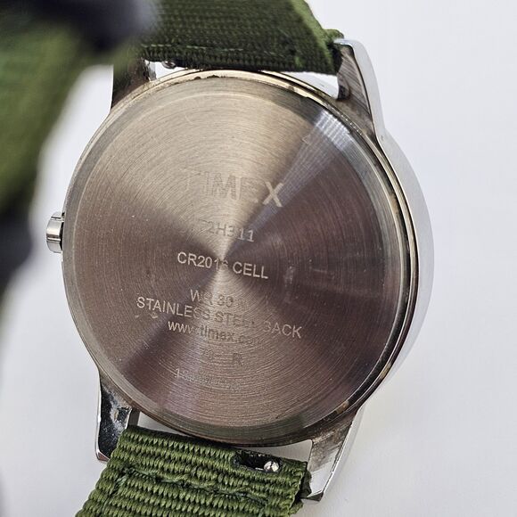 Timex Men's Watch 35MM White Dial Date New Army Green Canvas Bands New Battery - Picture 7 of 13